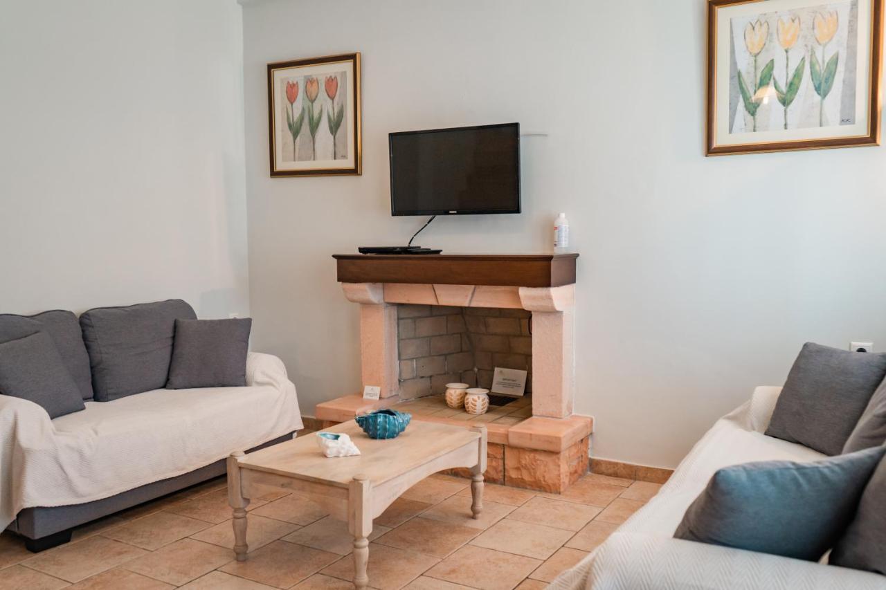 Pyramid City Villas Agios Spyridon  Экстерьер фото